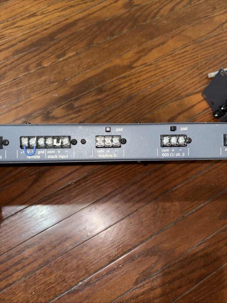 Biamp Advantage Equalizer 8 Channel 3 Band & Microphone Mixer 301e Untested