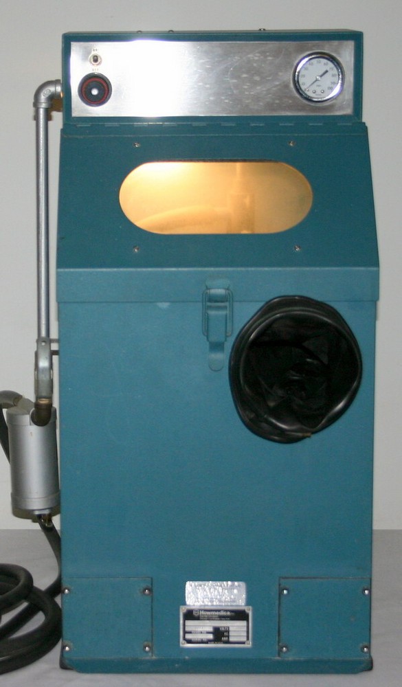 HOWMEDICA SHELL & SANDBLASTER, MODEL 4781