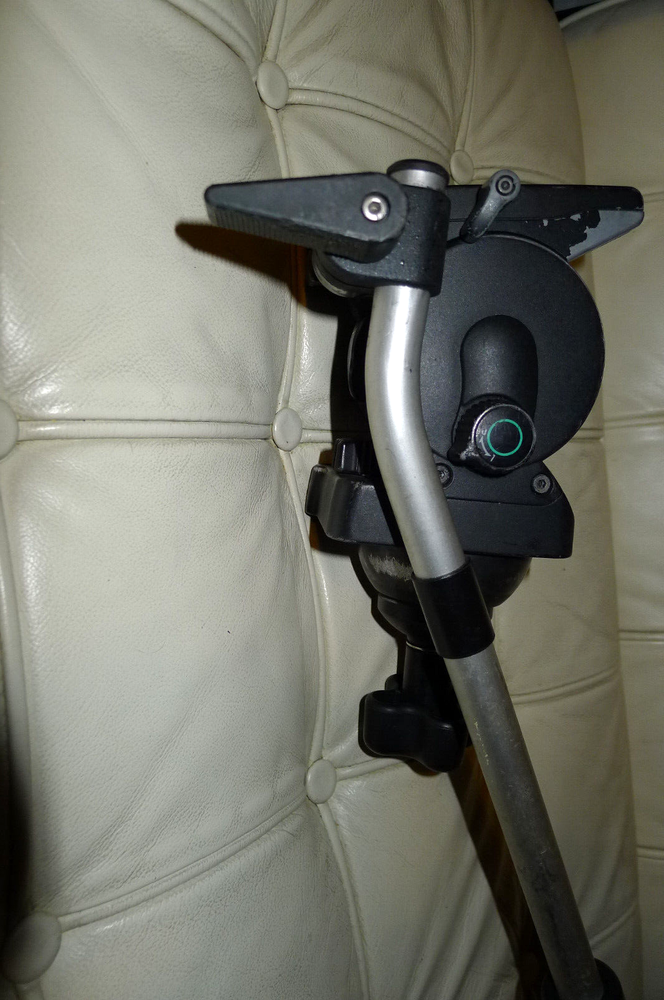 Libec RH25 Head with Pan Handle, Camera Plate, Good