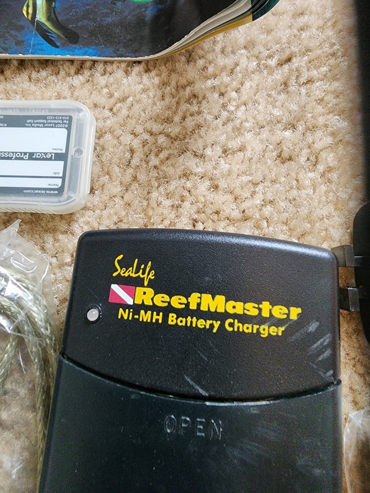 ReefMaster SeaLife DC100 1.3MP Digital Camera IOB