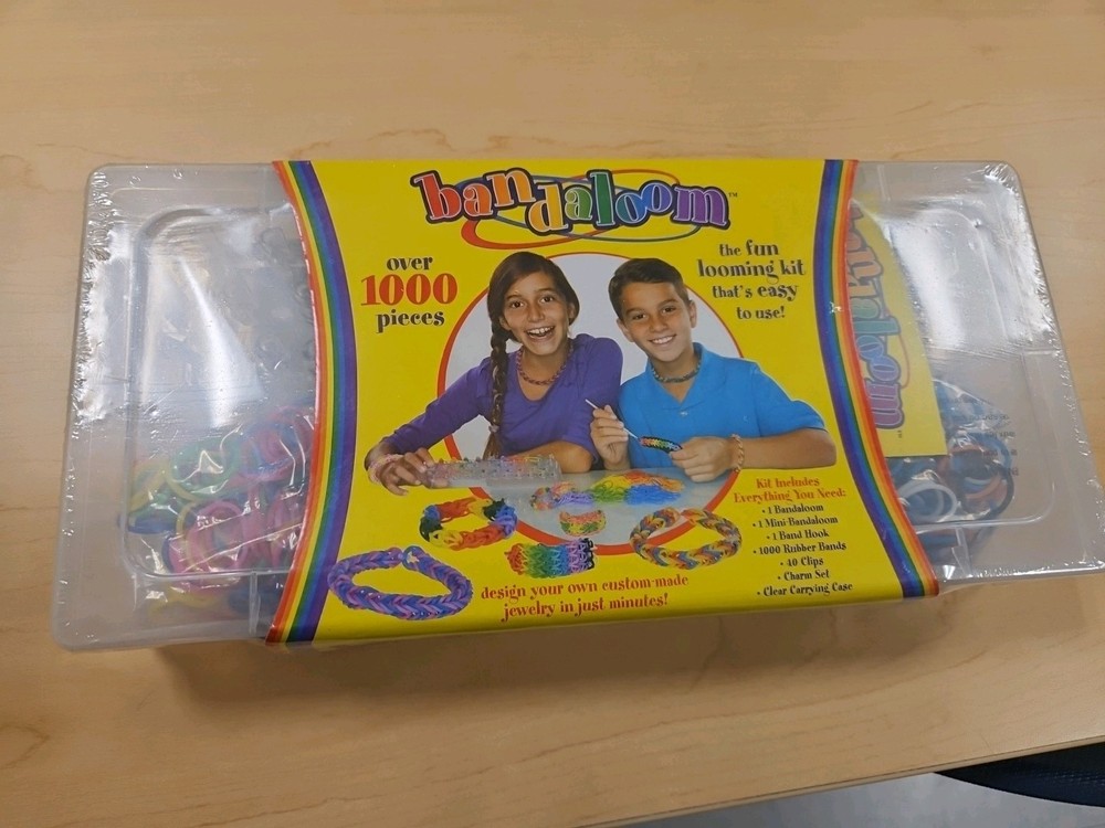Rainbow Loom Bracelet Making Kit Over 1000 Pieces