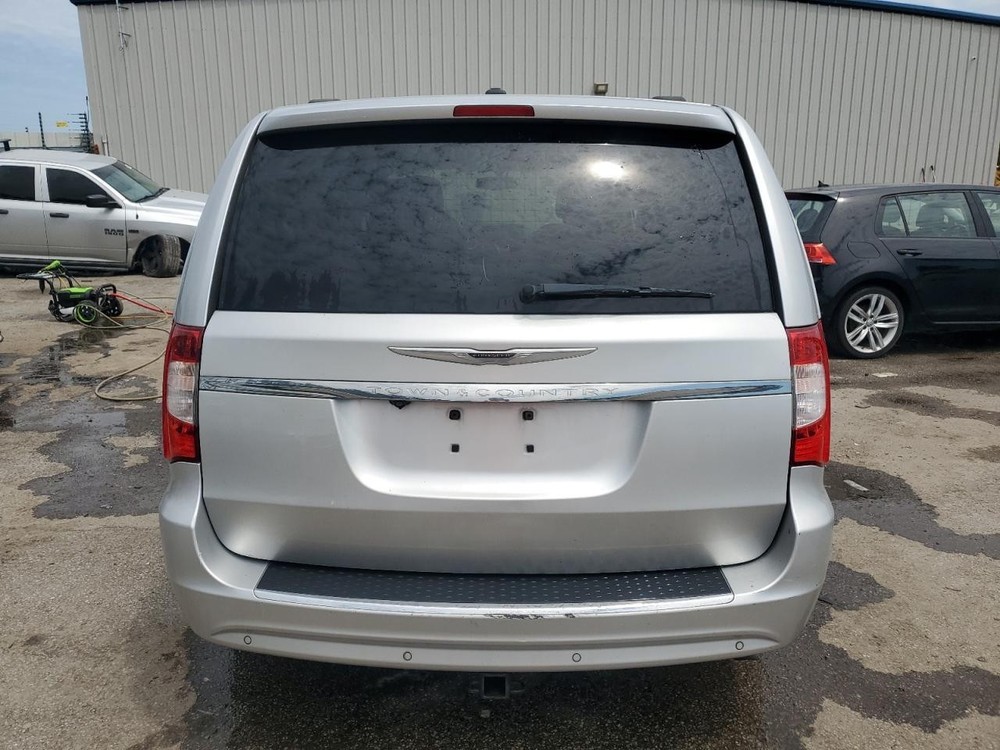 Used Blind Spot Detection System Warning Control Module fits: 2012 Chrysler Town