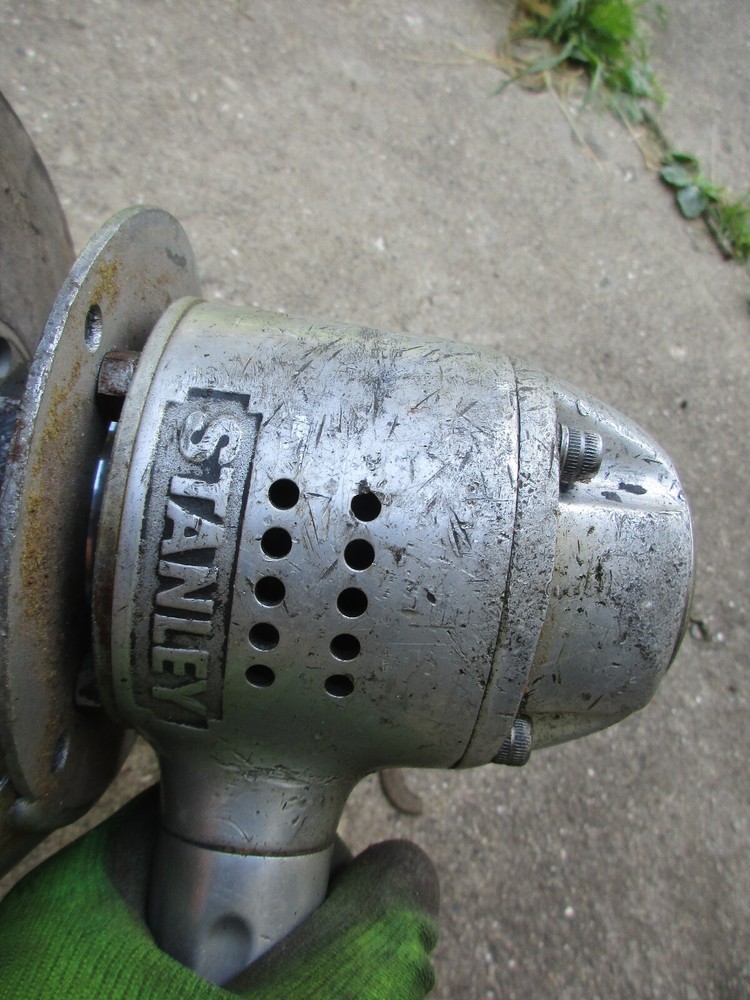 Stanley Air Tools 7" Grinder Buffer Sander Model V-50HL 9000 RPM