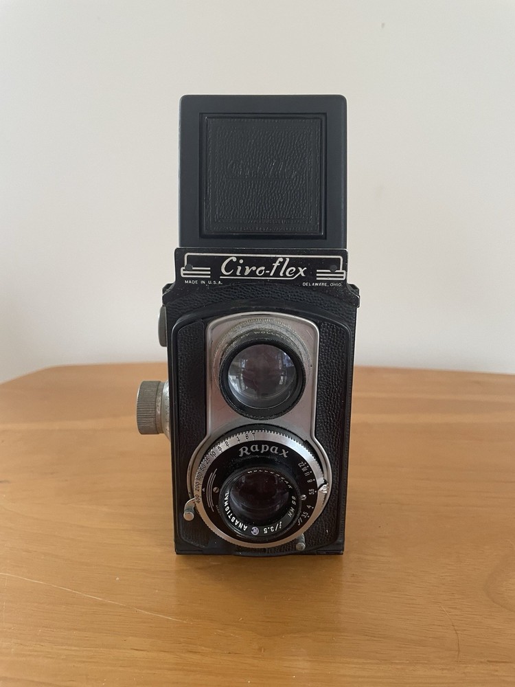 CIRO-FLEX TLR CAMERA AND CASE ALPHAX 85 MM Made In USA