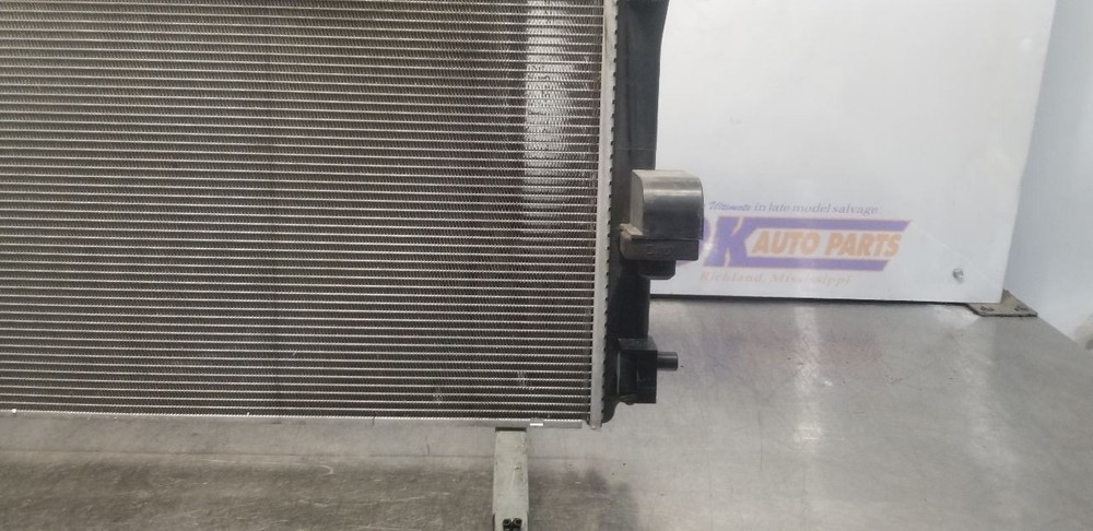 15 DODGE RAM 1500 3.0L RADIATOR ASSEMBLY