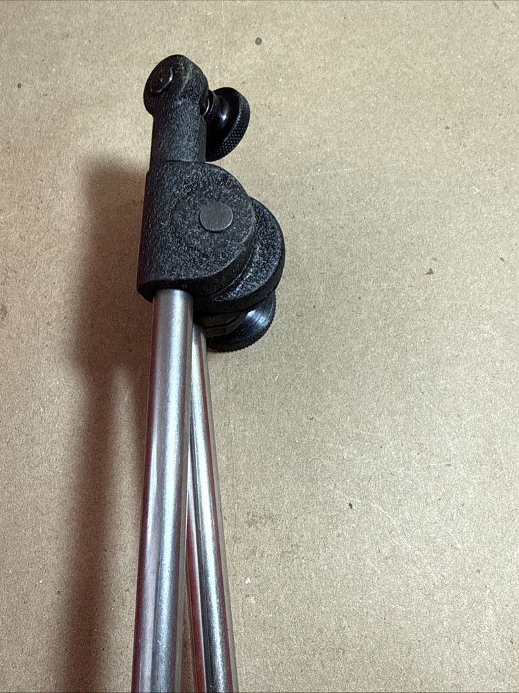 Starrett No. 657D Magnetic Base Indicator Holder