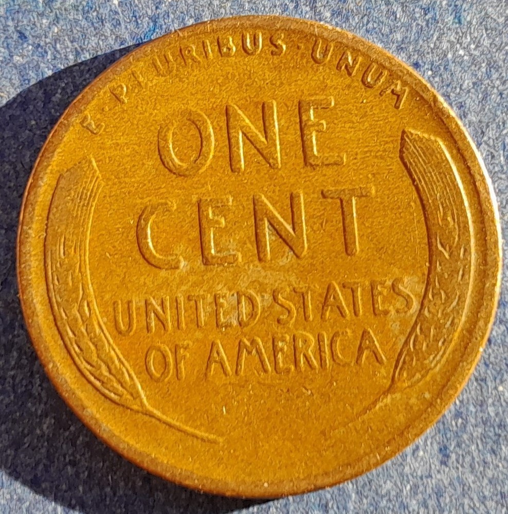 1941-D Circulated Lincoln Wheat Cent, Ships Free.