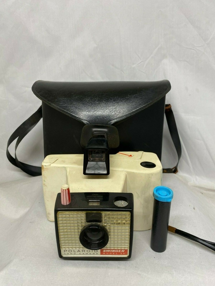 Vintage Polaroid Instant Camera "Swinger" Model 20 Land Camera w/ Case Untested