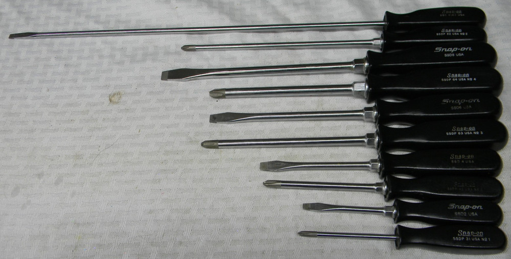 SNAP-ON 10PC BLACK HARD HANDLE COMBINATION DRIVE SCREWDRIVER SET