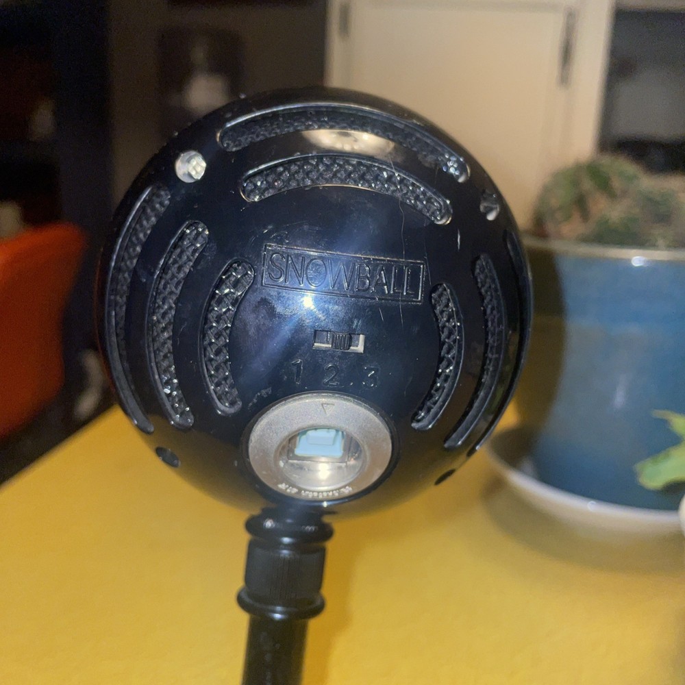 Blue Snowball USB Microphone Black Freestanding for Computer