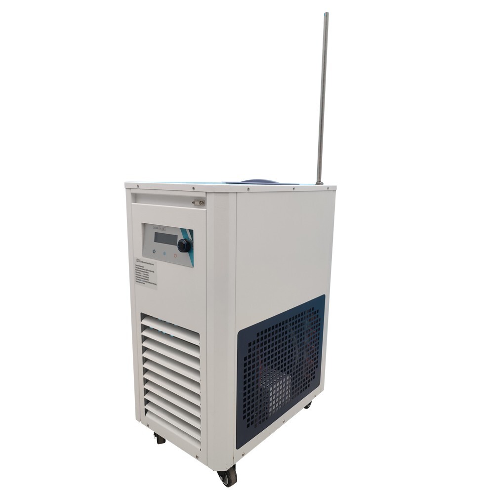 Low Temperature Laboratory Circulating Chiller 5L Cooling Bath Circulator -30 De