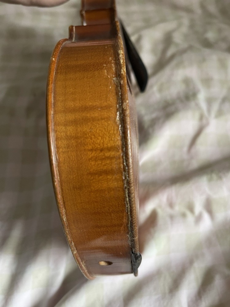 antonius stradivarius faciebat anno 17