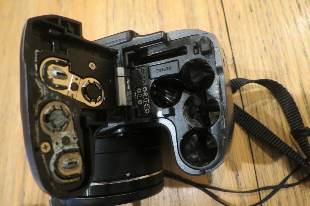 Canon S5IS Camera