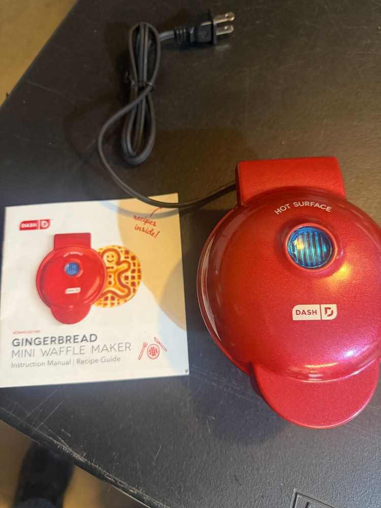 Dash Gingerbread Man Mini Waffle Maker, Red (BK 12-2)