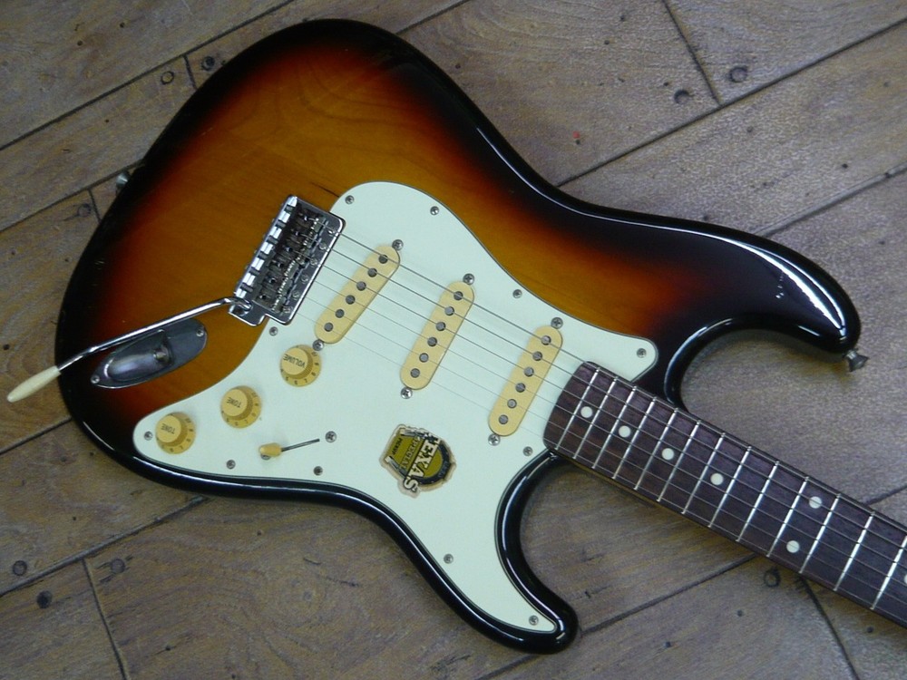 Fender Japan ST62-70TX