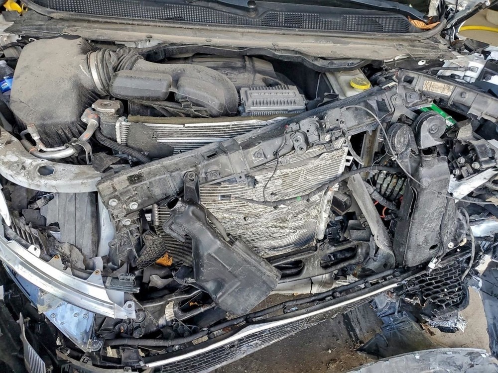 WAGONEER 2022 Glove Box 809584