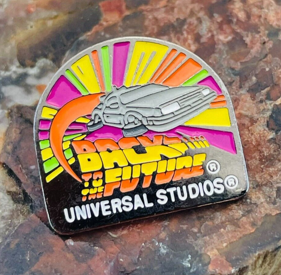 Back to the Future Universal Studios 1995 Metal Pin Back