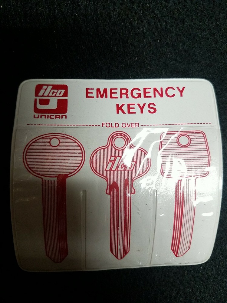 Vintage Ilco 3 Emergency Key Holder