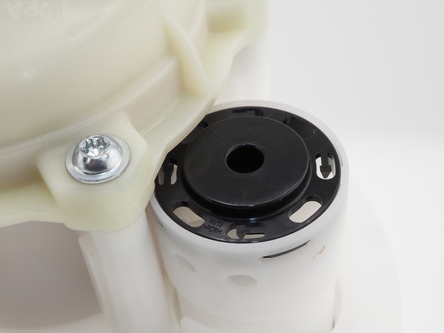 Genuine Audi Fuel Filter 7L8-919-679