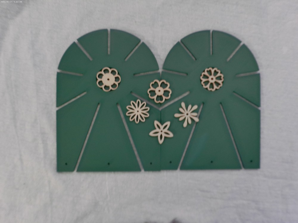 LOT 0F 2 WEB-PANCAKE FLAT COIL FORMS FOR PROJECTS (175 X 125 MM)