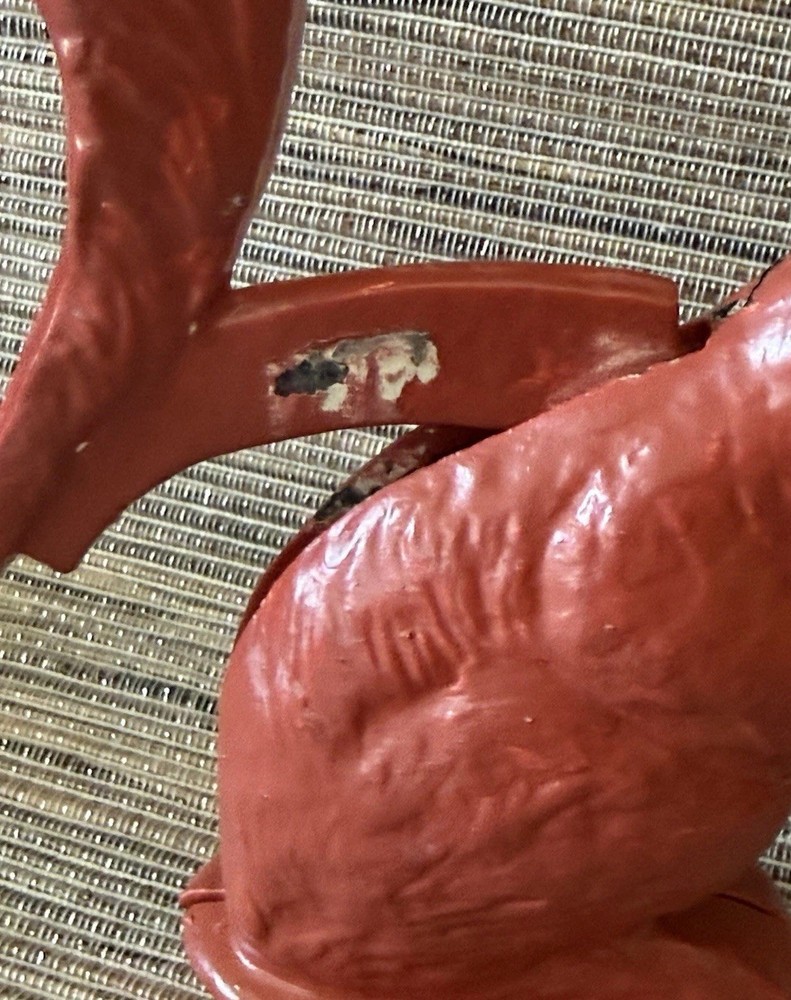 VINTAGE CAST IRON RED HUES SQUIRREL MANUAL NUTCRACKER