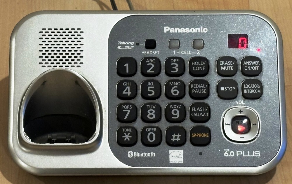 Panasonic KX-TG7741 Base Plus PNLV226 Adapter