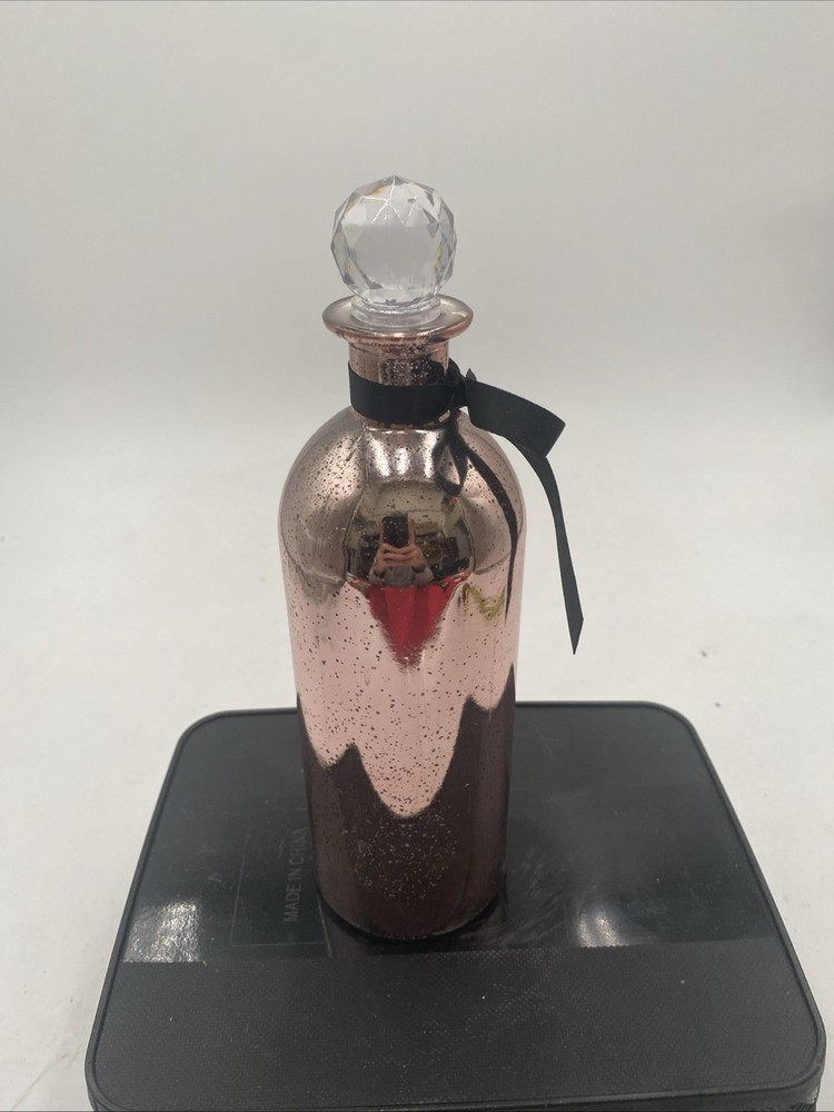 Decorative Glass Bottle With Plug As A Cap