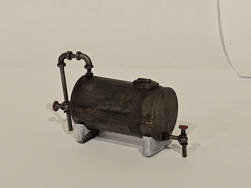 HO Scale Oil Tank and Valves