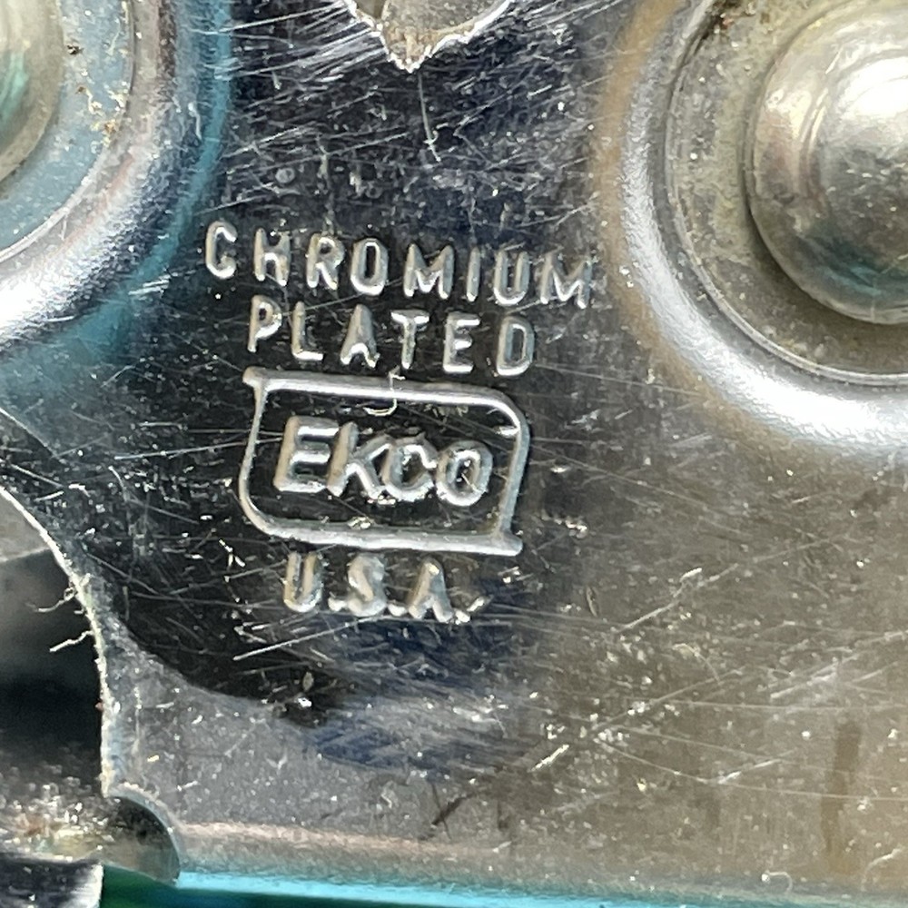 Vtg EKCO Knife Sharpener Pull Thru Chromium Plated Black Corn Cob Handle USA