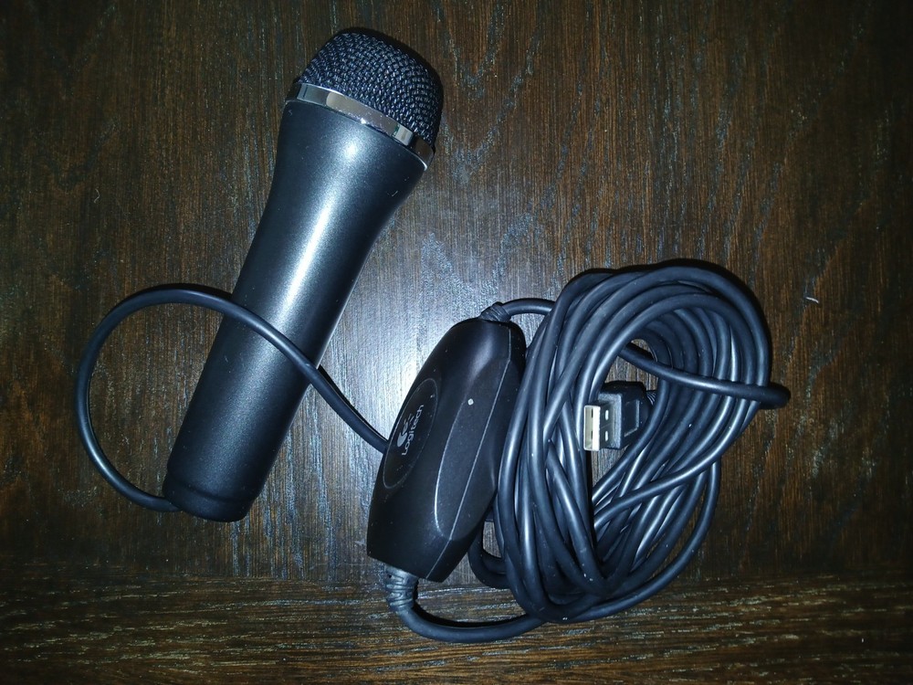 ps2 accessories: dance pads, controllers, microphone, headset.