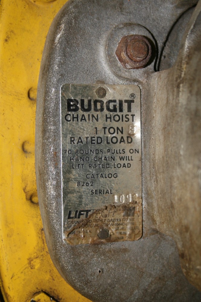 LiftTech Budgit 1 Ton Manual Chain Hoist 8262