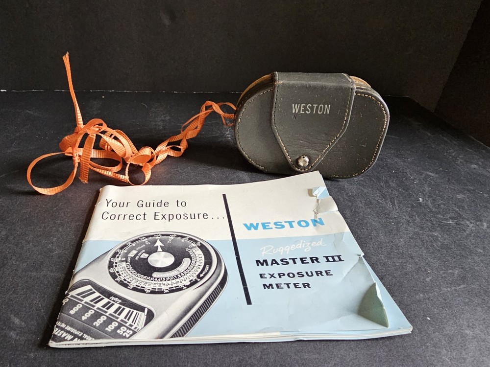 Weston Master III Exposure Meter in case + Incident light adapter - Untested