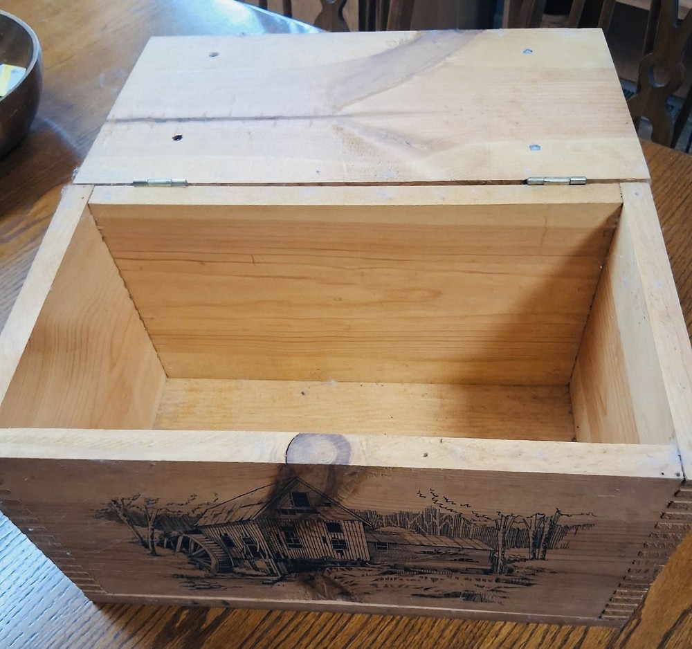 Pine Ammo Storage Box Vintage