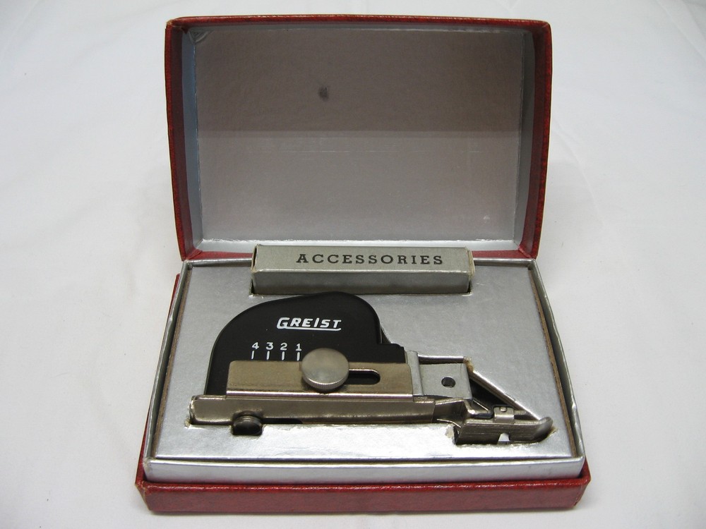 Original Greist Decorative Zigzagger From 1950s With Accessories