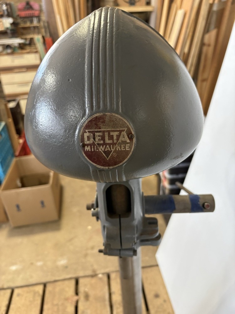 Vintage Delta DP 220 Table / Bench Mount Drill Press