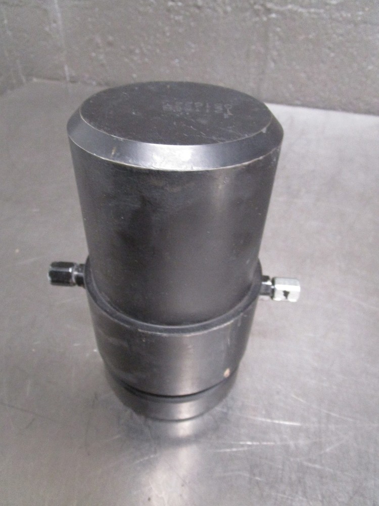 New Piston Cylinder 121165.B