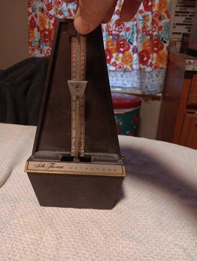 VINTAGE SETH THOMAS METRONOME CONDUCTOR WIND UP WORKS