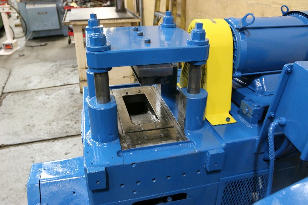 18 TON TISHKEN MODEL #CO-6-412 CUT OFF PRESS: YODER #67399