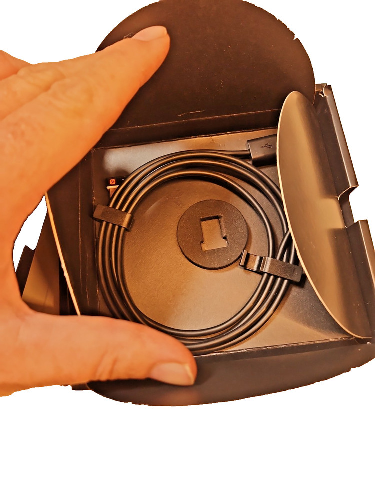 Logitech T650 Wireless Rechargeable Touchpad Mouse Excellent Condition