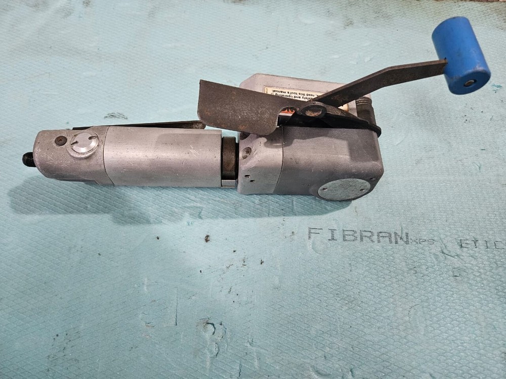 SIGNODE Tension-Weld Strapping Tool VXM-2000