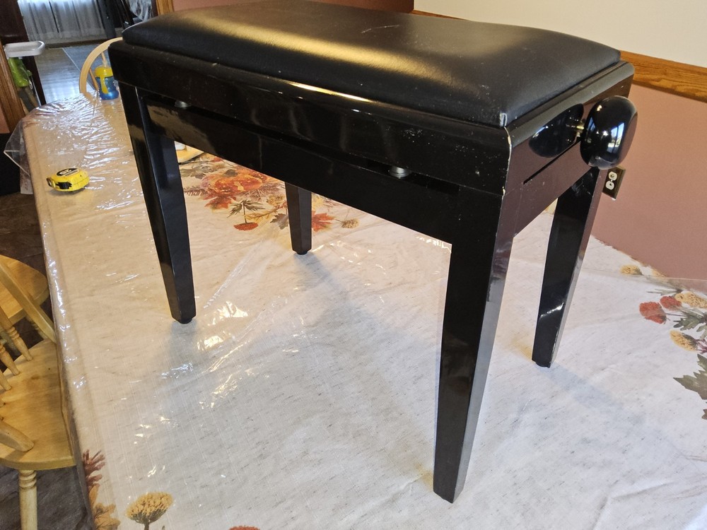 Piano Bench - Adjustable Height - High Gloss Black