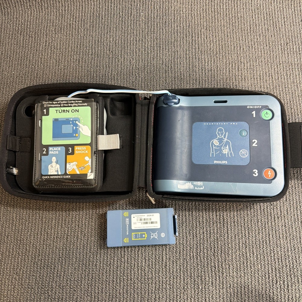 Philips HeartStart FRx W Case And Battery, Pad, See Description