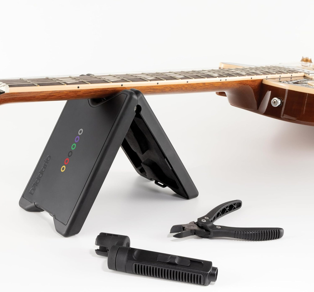 Tour Grade Guitar String Changing Kit – Peg Winder/Bridge Pin Puller Tool, Cutte