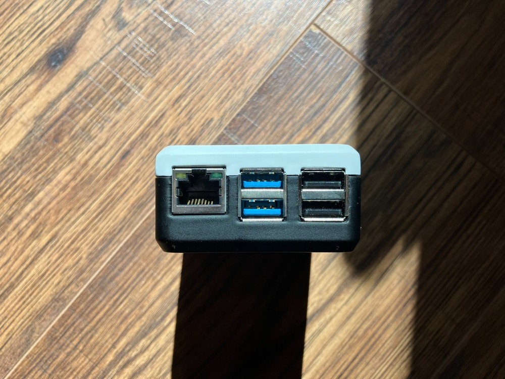 ElastOS ELAbox Limited Edition 1/108