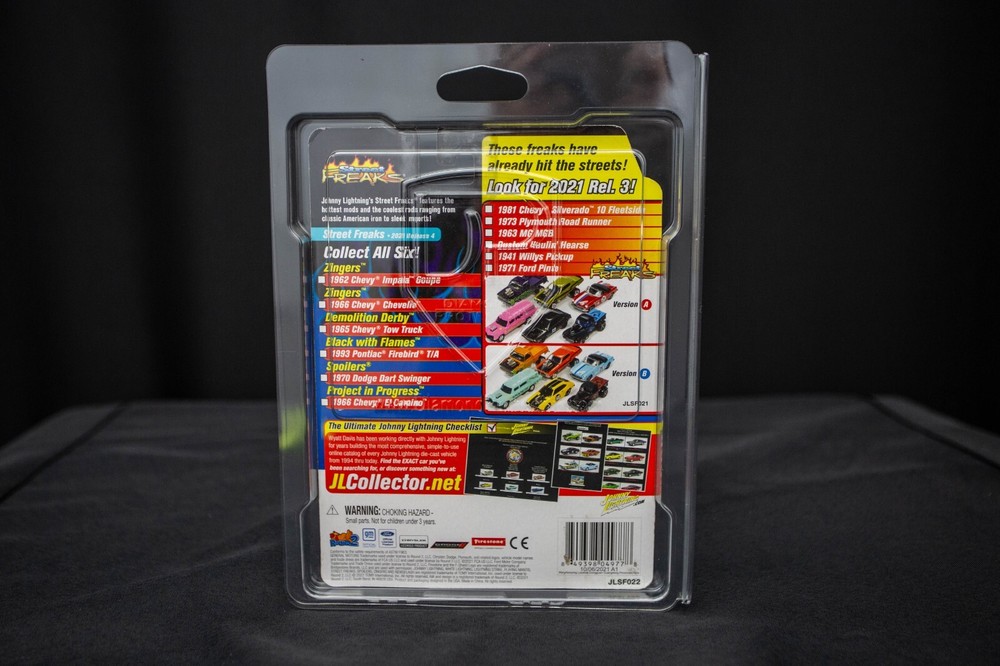 Diamond Protector 30 Johnny Lightning Auto World Diecast Protector Case
