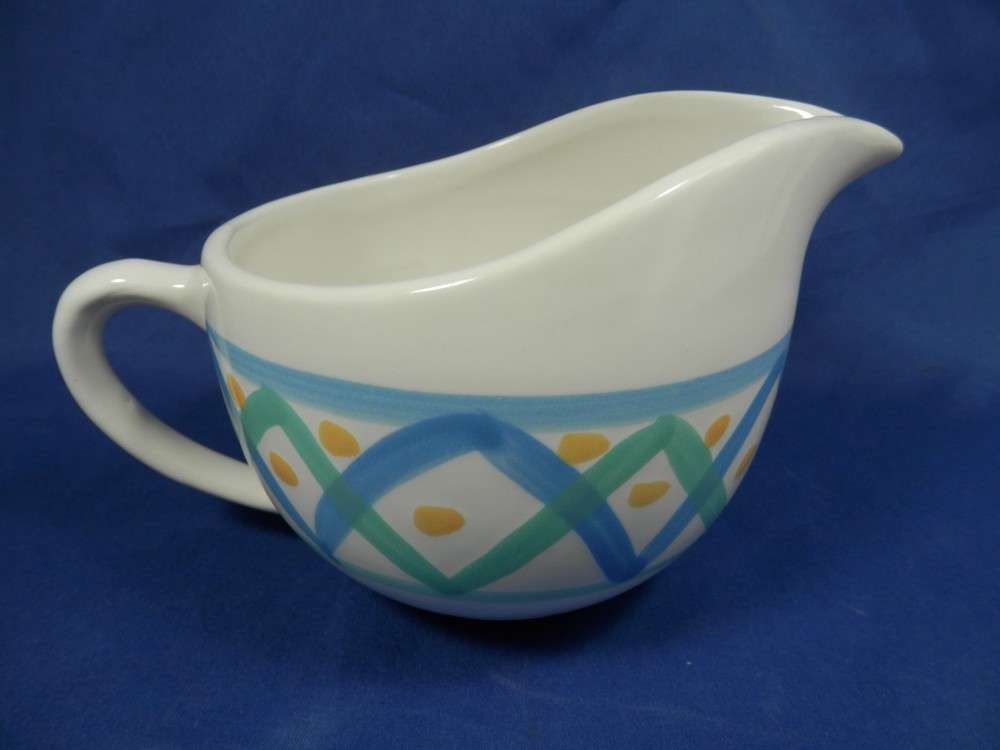 Creamer GALA JK 101 by Studio Nova Excellent Condition   (Loc E25)
