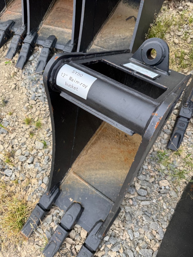 12" WAIN ROY DIGGING BUCKET TO FIT SY50