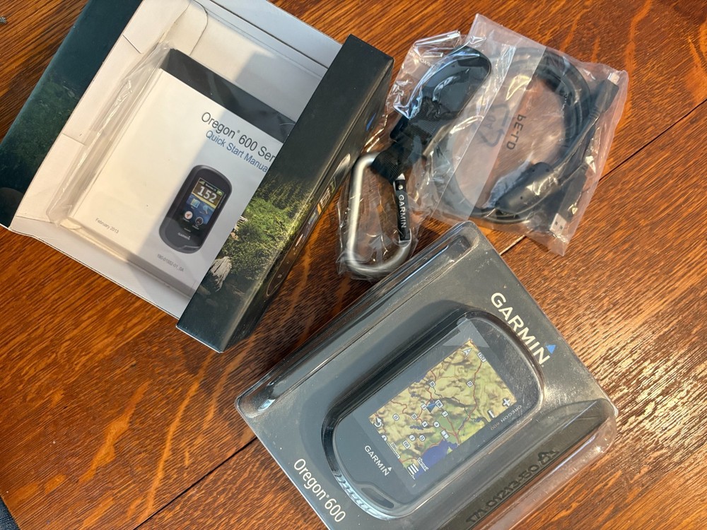 Garmin Oregon 600 Handheld GPS SEALED