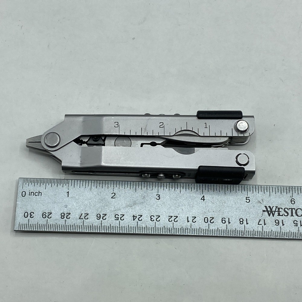 Gerber MP 600 Woodsman with Carbide Cutters Multi tool - Silver