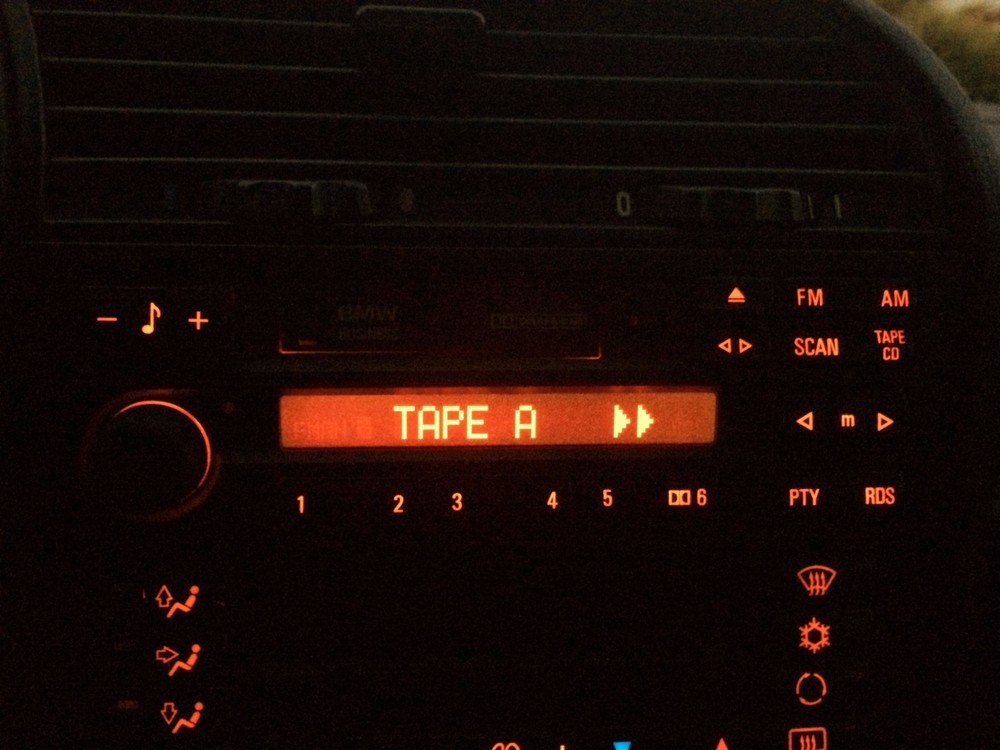 BMW C43 BUSINESS RADIO STEREO E30 E31 E32 E34 E36 318 325 540 840 M3 Z3 CODE